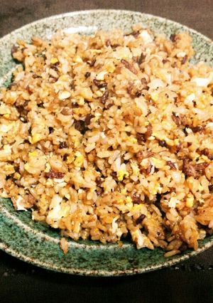 牛肉入りガーリックバター醤油チャーハン-レシピのメイン写真