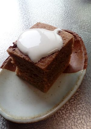 ココア蒸しケーキ～ホイップマリームのせ～-レシピのメイン写真