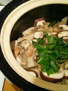 たっぷりきのこの土鍋ご飯-レシピのメイン写真