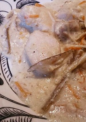 鶏肉ときんぴらごぼうのクリーム煮-レシピのメイン写真