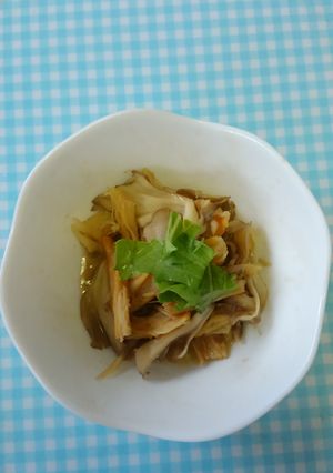 簡単!さきいかと舞茸のバター蒸し♪-レシピのメイン写真
