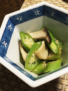 オクラとエリンギの塩炒め-レシピのメイン写真