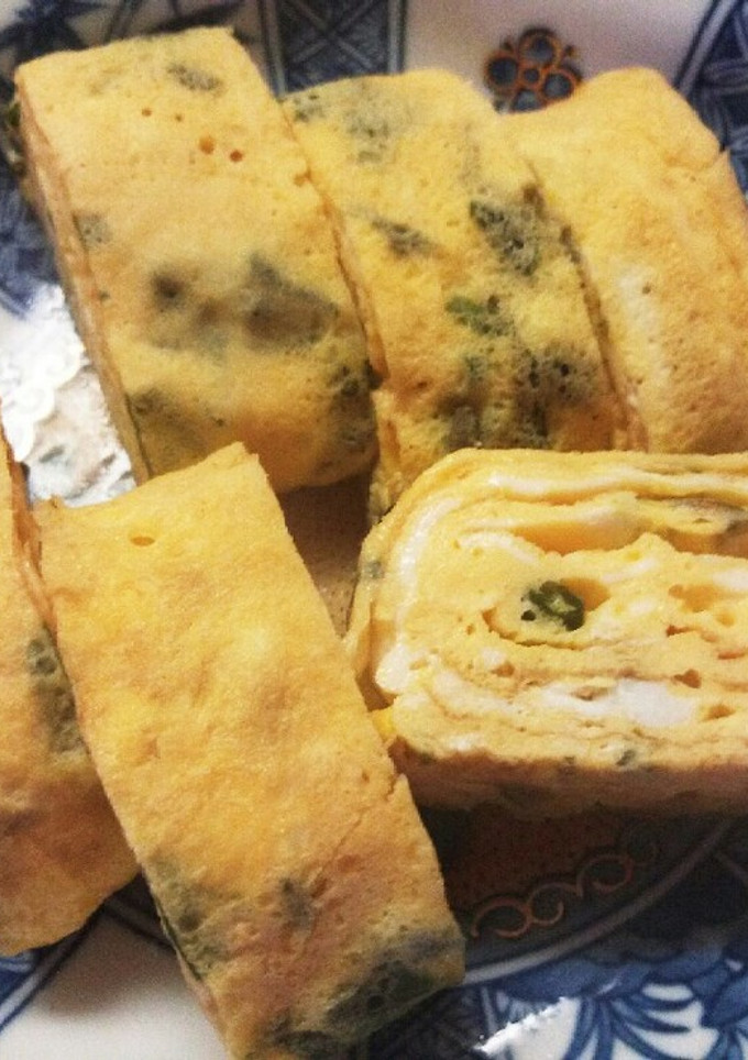 乾燥わかめスープの素で簡単たまご焼き-レシピのメイン写真
