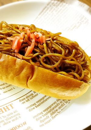 超熟ロールで焼きそばパン-レシピのメイン写真