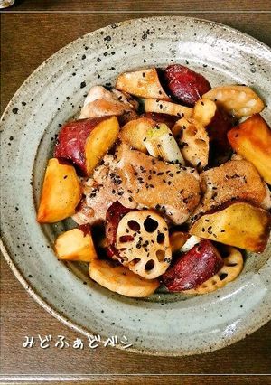 さつま芋と蓮根と鶏肉の照り焼きバタぽん-レシピのメイン写真