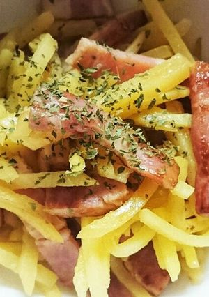 ジャガイモとベーコンのバター醤油炒め-レシピのメイン写真