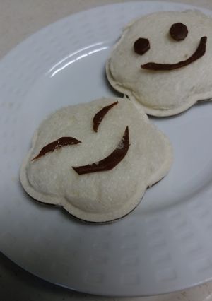 スライス生チョコでデコサンド-レシピのメイン写真