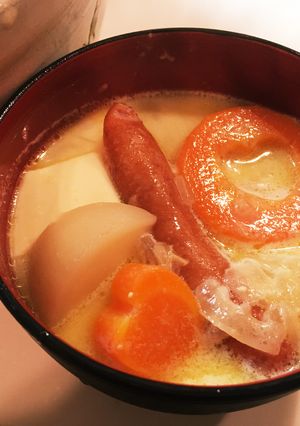 栄養満点☆チーズ風味の洋風豆乳鍋-レシピのメイン写真