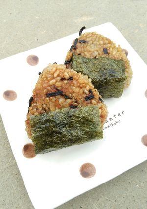 みんなよろ昆布 ごま風味焼おにぎり-レシピのメイン写真