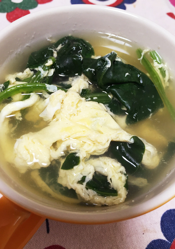 ほうれん草とフワフワたまごのお吸い物-レシピのメイン写真