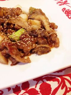 ご飯がススム♡豚肉と舞茸と白葱の味噌炒め-レシピのメイン写真