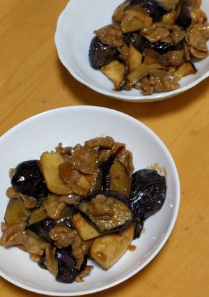 ナスと豚肉とキノコの炒め物-レシピのメイン写真