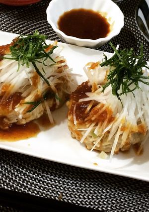 食べ応えのある鶏ハンバーグ-レシピのメイン写真