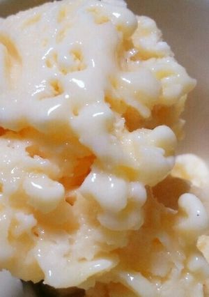 卵たっぷり♪クリームチーズのアイス-レシピのメイン写真