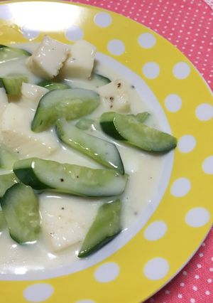 優しい味。イカと胡瓜のミルク炒め！-レシピのメイン写真