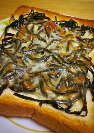 和風なお味の☆ごま昆布チーズトースト-レシピのメイン写真