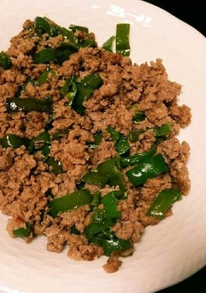 ひき肉とピーマンの炒め物-レシピのメイン写真