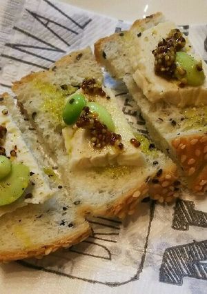お手軽♪鶏と豆腐テリーヌのカナッペ-レシピのメイン写真