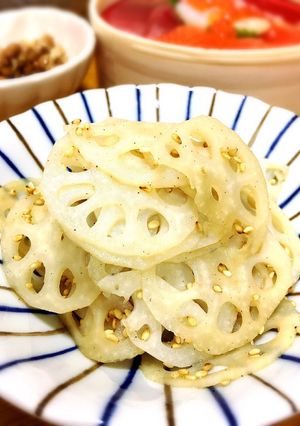 簡単♡れんこんのシャキシャキごまサラダ-レシピのメイン写真