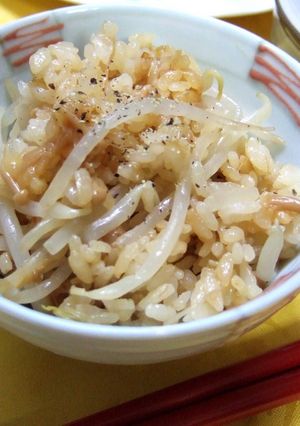 ナメタケともやしの美味しい炊込みご飯-レシピのメイン写真