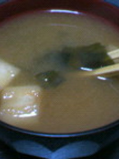 簡単☆わかめと麩の味噌汁-レシピのメイン写真