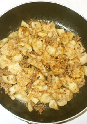 レンコンとひき肉のカツオ節煮♪蓮根の煮物-レシピのメイン写真