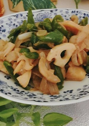 味付簡単ピーマンとレンコン玉ねぎの炒め物-レシピのメイン写真