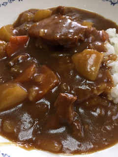 市販ルウで、お肉がトロトロとろけるカレー-レシピのメイン写真