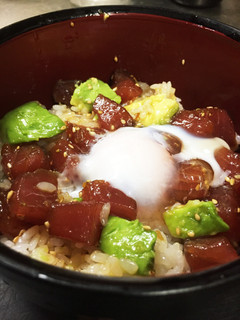 アボガド・マグロ丼-レシピのメイン写真
