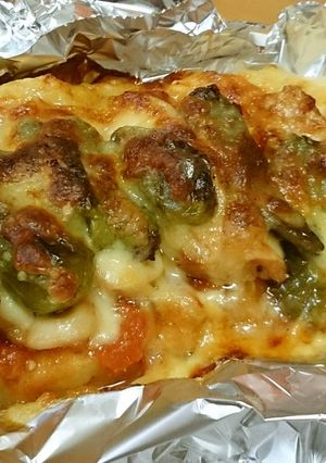 しし唐と照り焼きチキンの手作りピザ♪-レシピのメイン写真