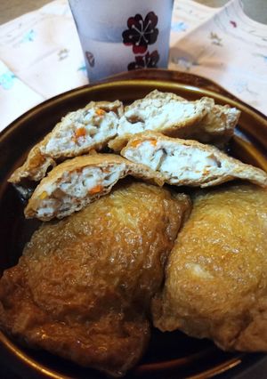 油揚げの肉詰め！味付きいなりで早旨し！-レシピのメイン写真