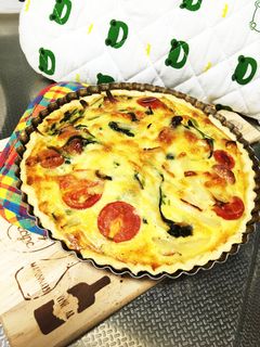 ほうれん草とベーコンのキッシュ パイ生地-レシピのメイン写真