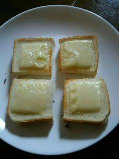 子どもが食べやすいチーズトースト-レシピのメイン写真