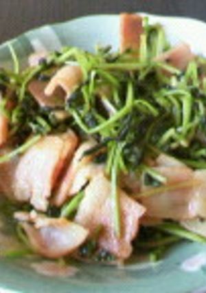 豆苗のベーコン炒め-レシピのメイン写真