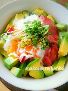 ランチ*ローストビーフの山葵アボカど〜ん-レシピのメイン写真