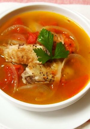 味付き鶏手羽中とトマトのスープ-レシピのメイン写真