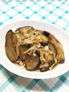 ナスとエノキのゴマ油炒め-レシピのメイン写真