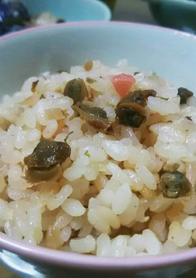 材料3つで簡単しじみと生姜の炊き込みご飯-レシピのメイン写真