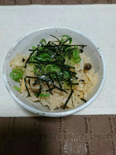 簡単!炊き込みご飯。玉ねぎもねっ!-レシピのメイン写真