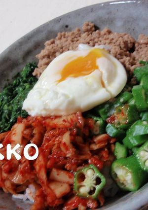 モロねばオクラ★キムチ豚そぼろ丼-レシピのメイン写真