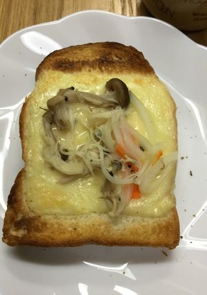 きのこマリネのチーズトースト-レシピのメイン写真
