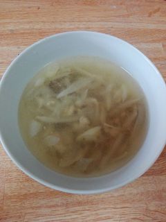 ごぼうと鶏ひき肉のスープ-レシピのメイン写真