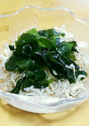 胡麻油とぽん酢で～じゃこと大根とワカメ♪-レシピのメイン写真