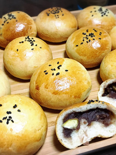 こしあんと栗入りのあんぱん-レシピのメイン写真