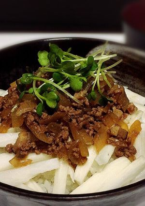 長芋の牛ひき肉丼-レシピのメイン写真