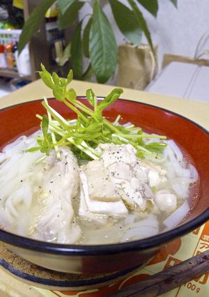 スープから作れる！簡単鶏のフォー-レシピのメイン写真