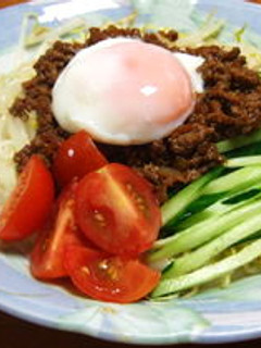冷しうどんのジャージャー麺風-レシピのメイン写真