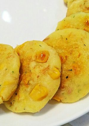ツナコーンおやき〈離乳食・幼児食〉-レシピのメイン写真