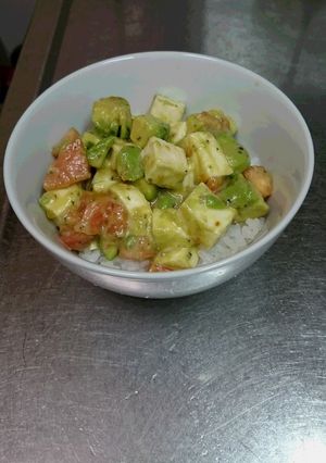 モッツァレラアボカド丼-レシピのメイン写真