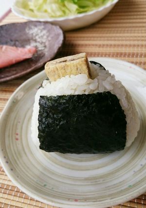 昆布入り☆たまご焼きおにぎり-レシピのメイン写真